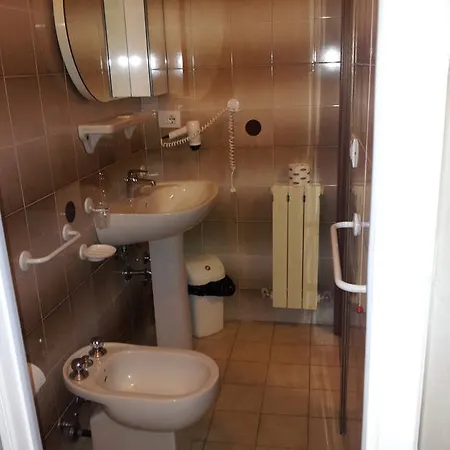 Hotel Zenith 3*
